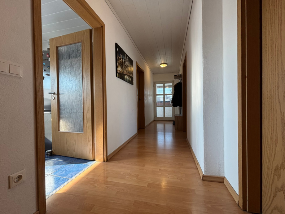 Flur Maisonettewohnung Menden (Sauerland)