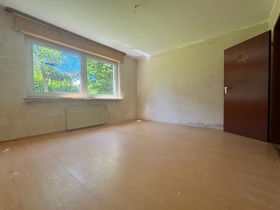 Zimmer 1 Erdgeschoss Wohnung Mehrfamilienhaus Neuenrade