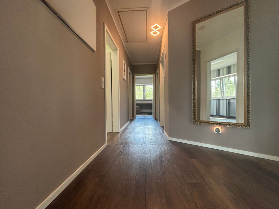 Flur 1. OG Einfamilienhaus Neuenrade