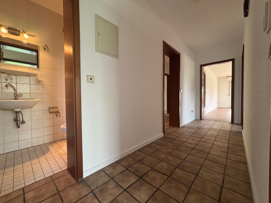 Diele/Eingangsbereich Erdgeschosswohnung Neuenrade