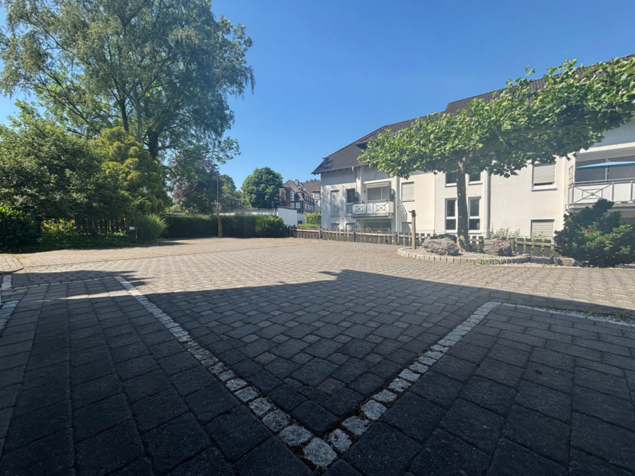 Au�enbereich / Parkpl�tze Einfamilienhaus Balve
