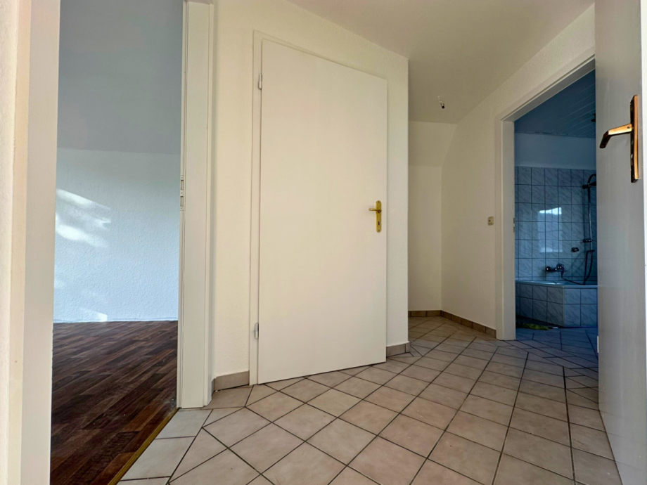 Flur, 1. OG Etagenwohnung Balve