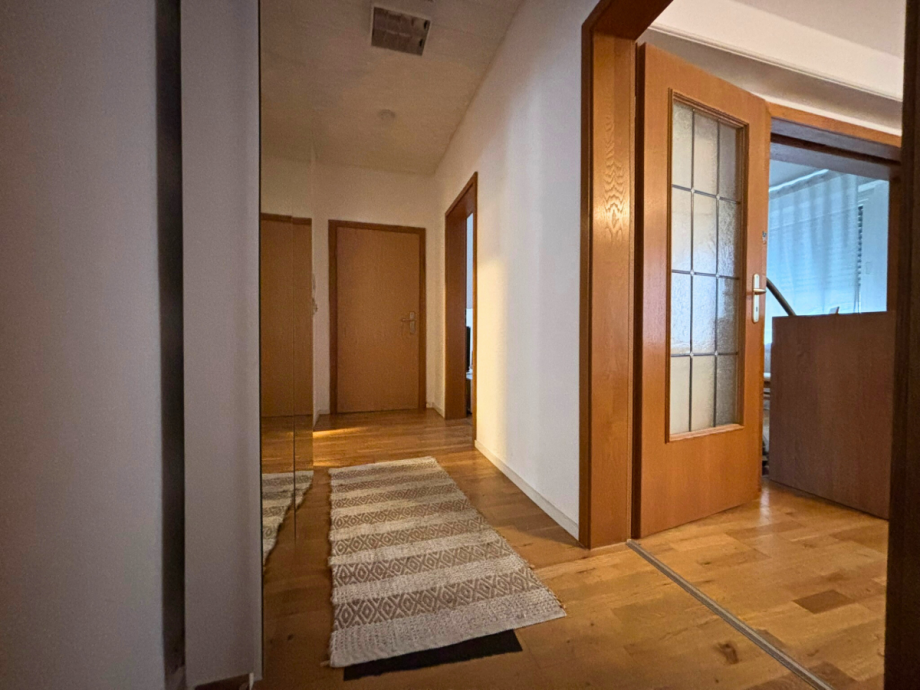 Flur EG Mehrfamilienhaus Hemer