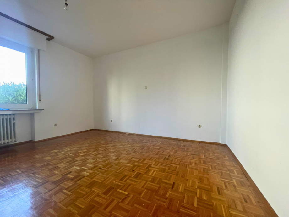 Schlafzimmer Erdgeschoss Zweifamilienhaus Balve