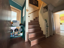 Flur EG Modern wohnen + flexibel leben. Doppelhaush�lfte mit separatem Apartment