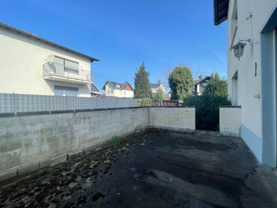 Terrasse Erdgeschoss Zweifamilienhaus Balve