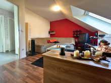 Wohnzimmer Sch�ne Eigentumswohnung inkl. Einbauk�che und Garage