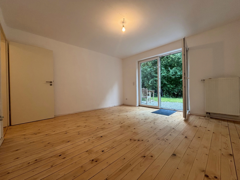 Schlafzimmer 2 UG Einfamilienhaus Balve