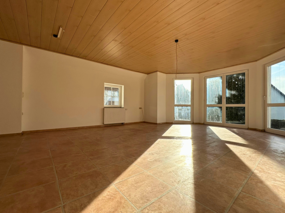 Wohnzimmer, 1. OG Etagenwohnung Balve