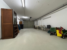 Garage Au�ergew�hnliche Gewerbeimmobilie mit integrierter Wohneinheit in Neuenrade-K�ntrop