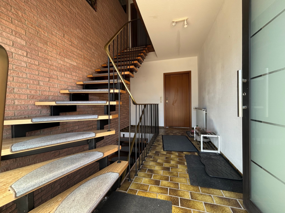 Eingangsbereich Erdgeschosswohnung Neuenrade