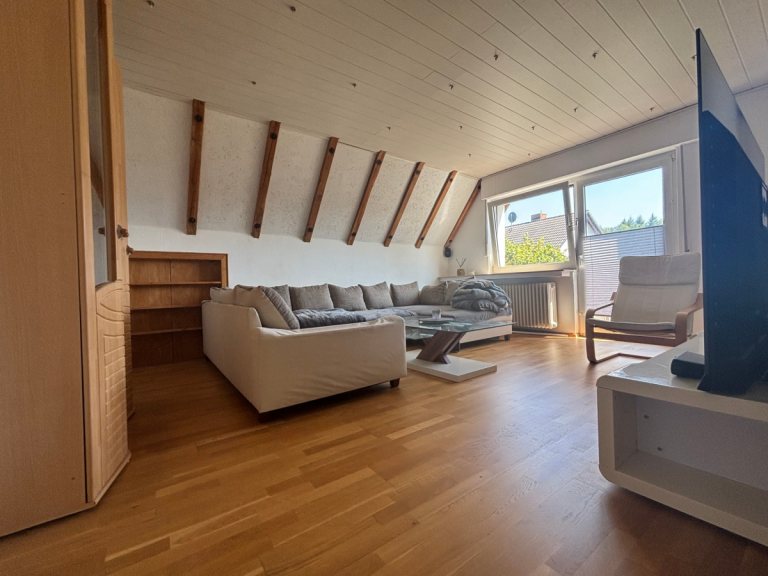 Wohnzimmer Balve Etagenwohnung Ruhig wohnen mit Weitblick - Gem�tliche 2-Zimmer-Wohnung mit Balkon