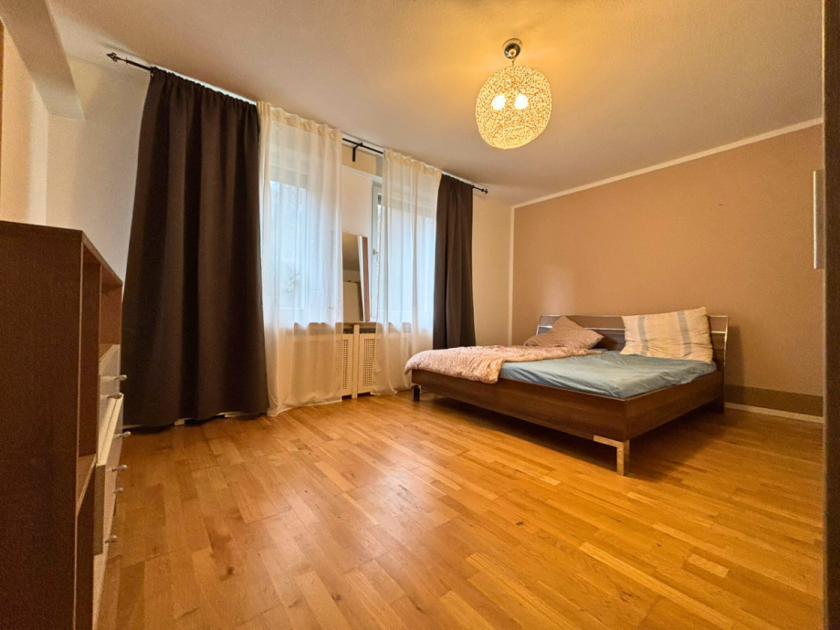 Schlafzimmer EG Mehrfamilienhaus Hemer