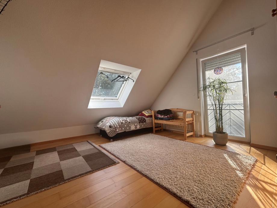G�stezimmer im Spitzboden Reiheneckhaus L�denscheid