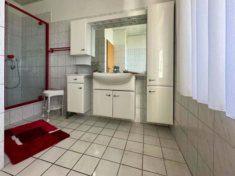 Badezimmer EG Einfamilienhaus Altena - Dahle