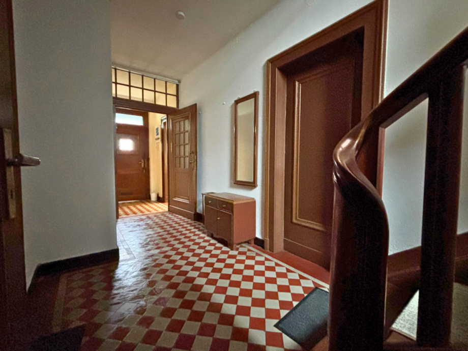 EG-Hauseingang Mehrfamilienhaus Balve