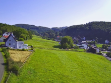 Grundst�cksansicht Wohnen, wo die Natur Zuhause ist - idyllische Lage mit Wohlf�hlcharakter