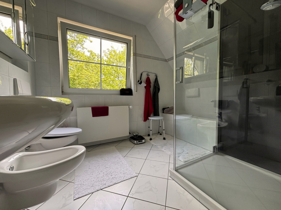 Badezimmer Obergeschoss Einfamilienhaus Hemer