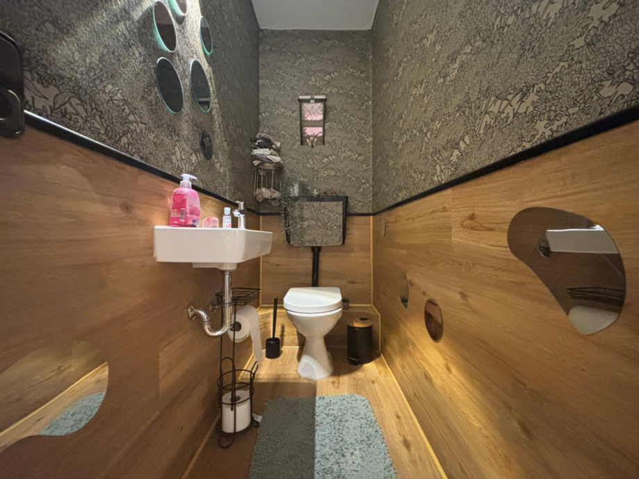 G�ste-WC Etagenwohnung Balve