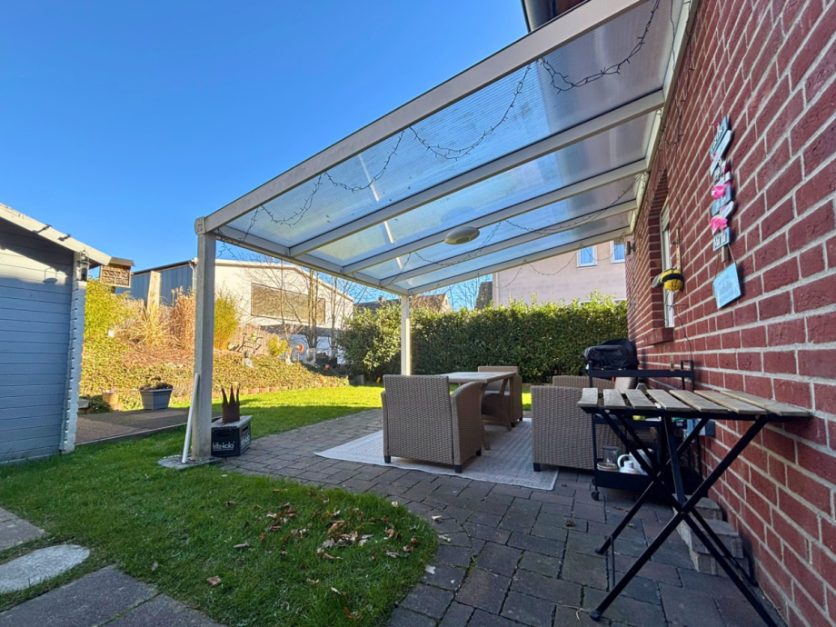 Terrasse Doppelhaush�lfte Neuenrade