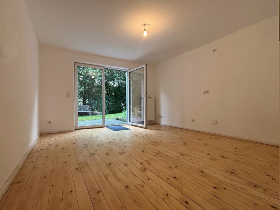 Schlafzimmer 2 UG Einfamilienhaus Balve