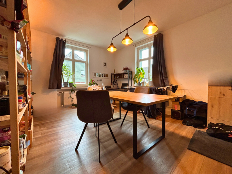 OG-Wohn/Esszimmer Mehrfamilienhaus Balve