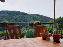 Aussicht Einfamilienhaus mit atemberaubendem Bergblick - Leben hoch oben in den Wolken