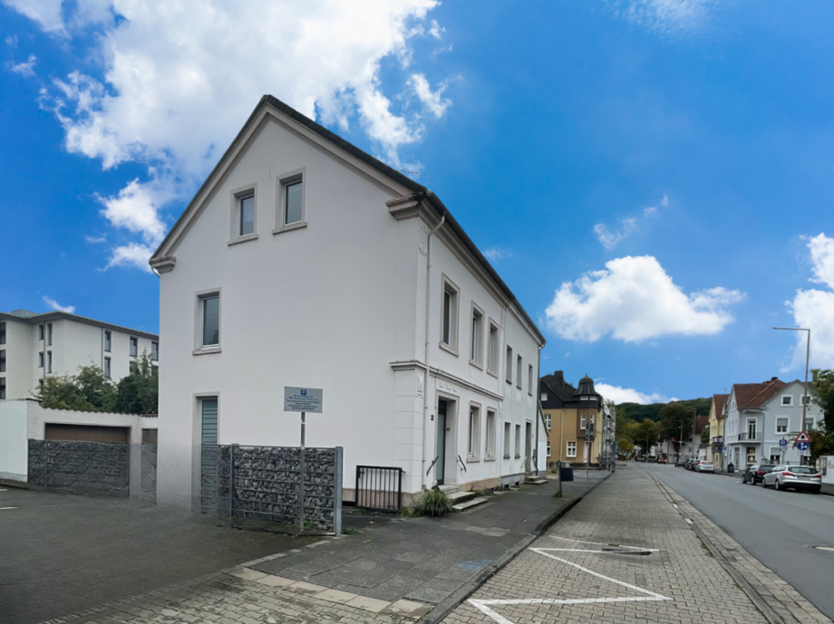 Hausansicht Doppelhaush�lfte Menden (Sauerland)