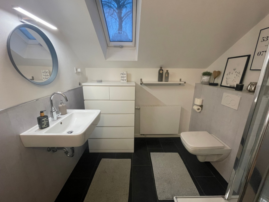 Badezimmer Dachgeschosswohnung Balve