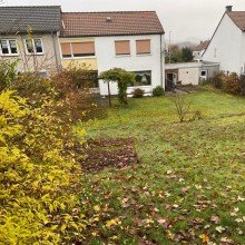 Grundst�ck und Hausansicht hinten Bebautes Erbpachtgrundst�ck in sehr guter Wohnlage von L�denscheid