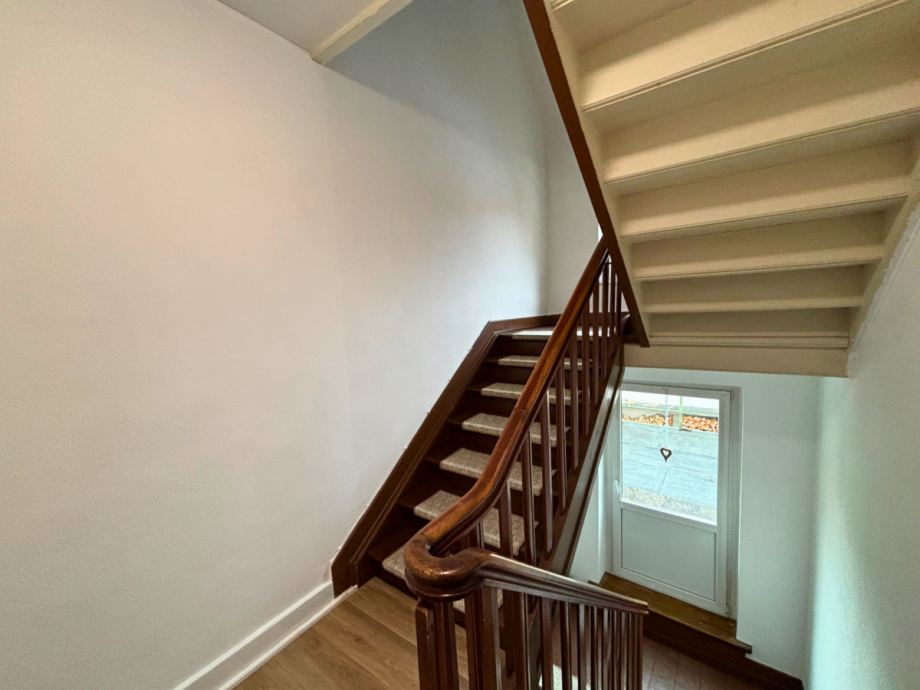 Hausflur Mehrfamilienhaus Balve