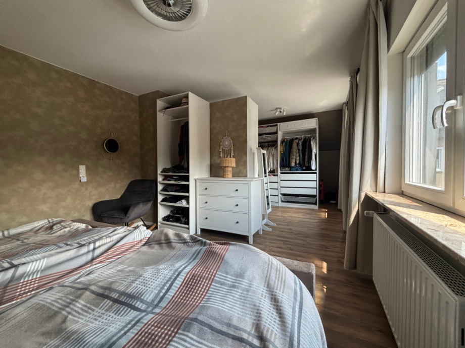 Schlafzimmer DG Etagenwohnung Balve