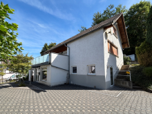 Au�enansicht Mitten in Balve: Ein Wohn- & Gesch�ftshaus voller M�glichkeiten